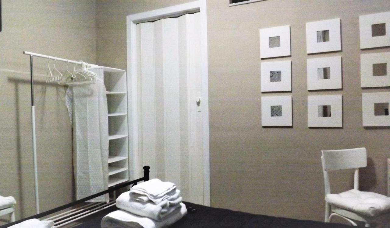 Domus Tua Bed & Breakfast Pietrelcina Bagian luar foto